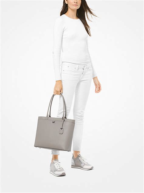 maddie large crossgrain leather tote michael kors|Totes Michael Kors .